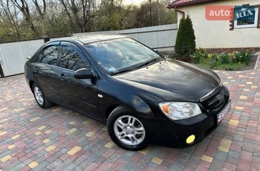 Седан Kia Cerato 2006 в Чернівцях