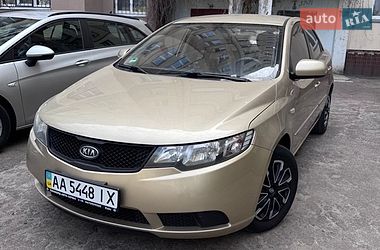 Седан Kia Cerato 2009 в Києві