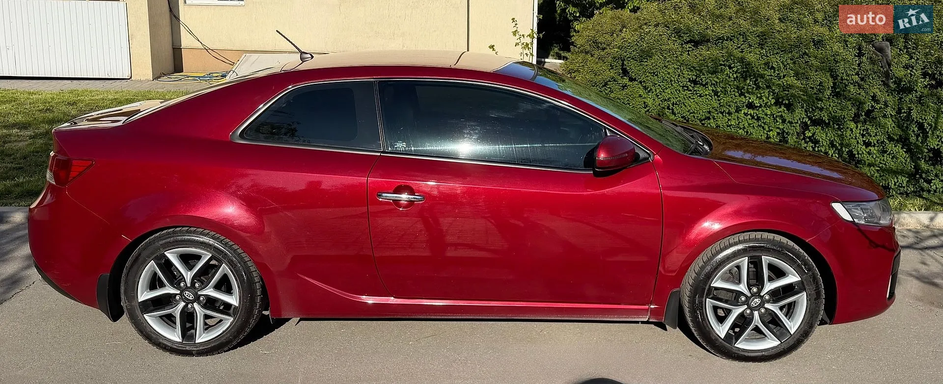 2011 Kia Cerato - мініатюра 2