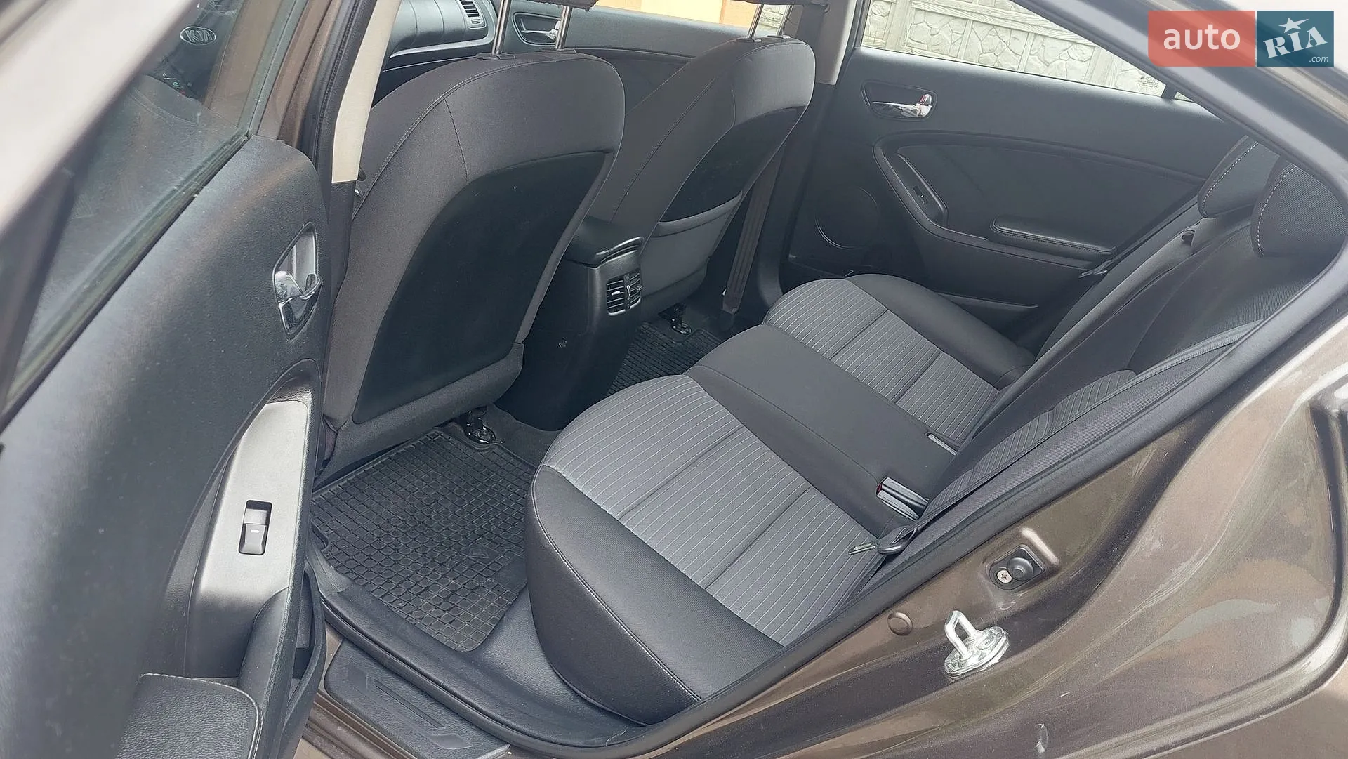 2012 Kia Cerato - мініатюра 10