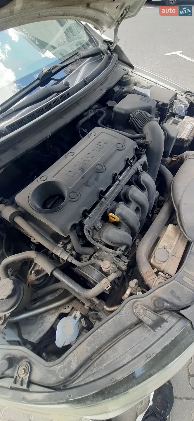 2010 Kia Cerato - мініатюра 15