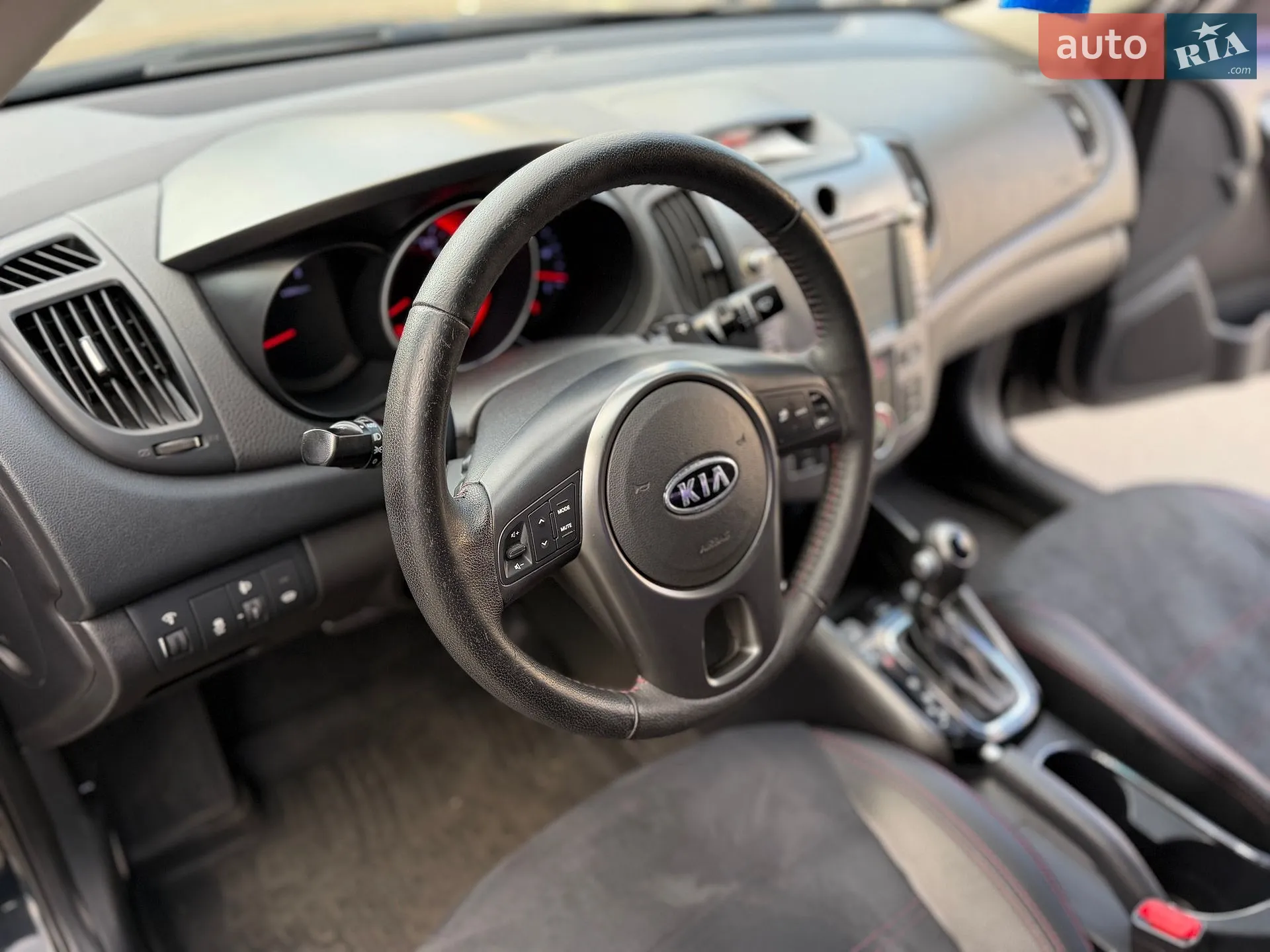 2011 Kia Cerato - мініатюра 21