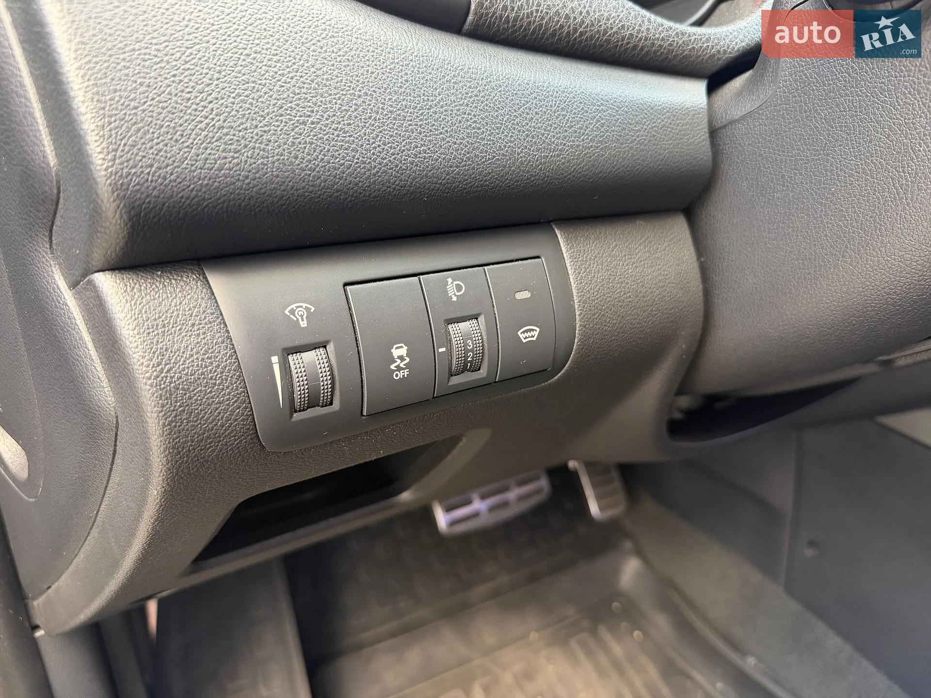2011 Kia Cerato - мініатюра 28