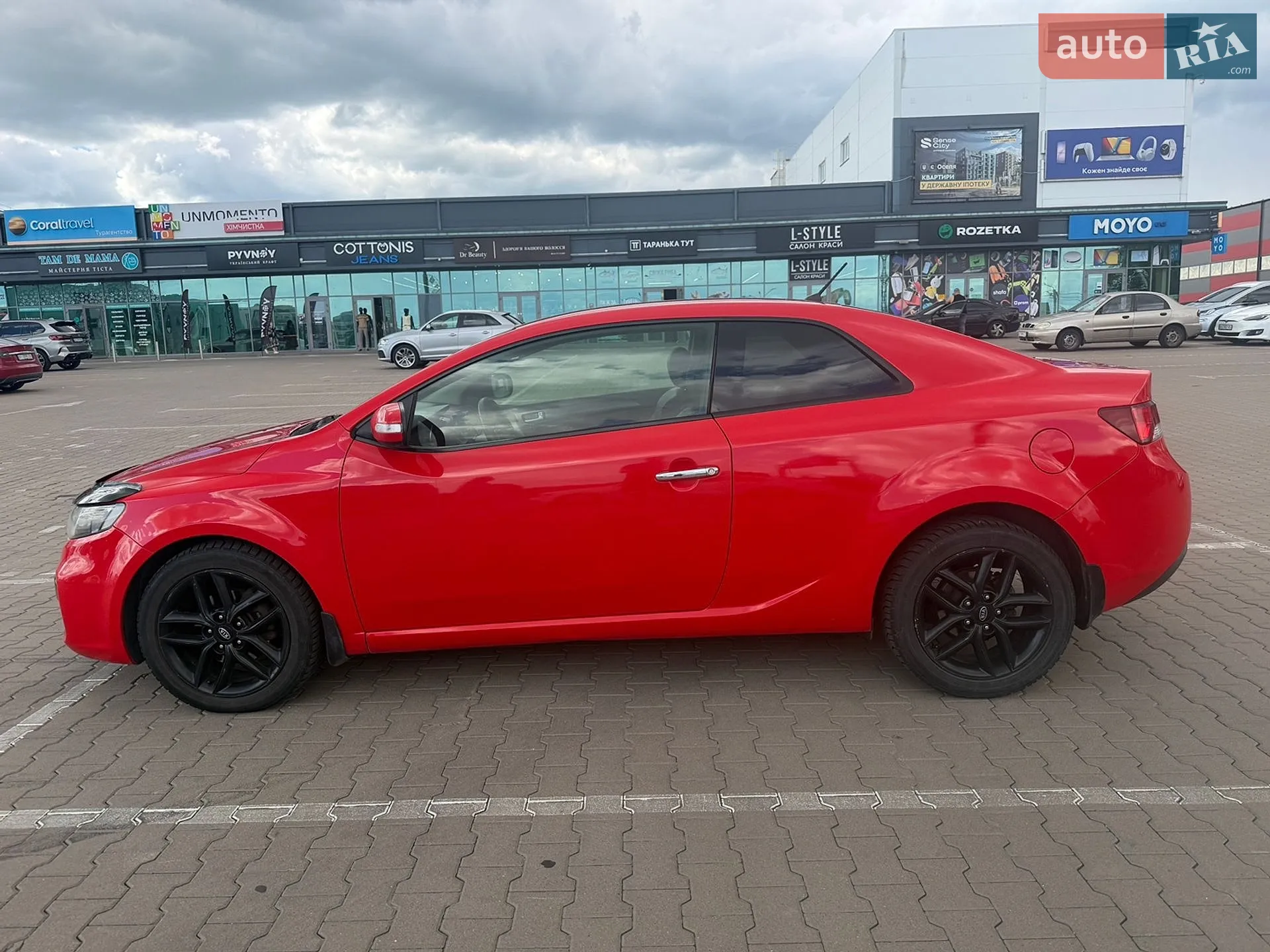 2010 Kia Cerato - мініатюра 3