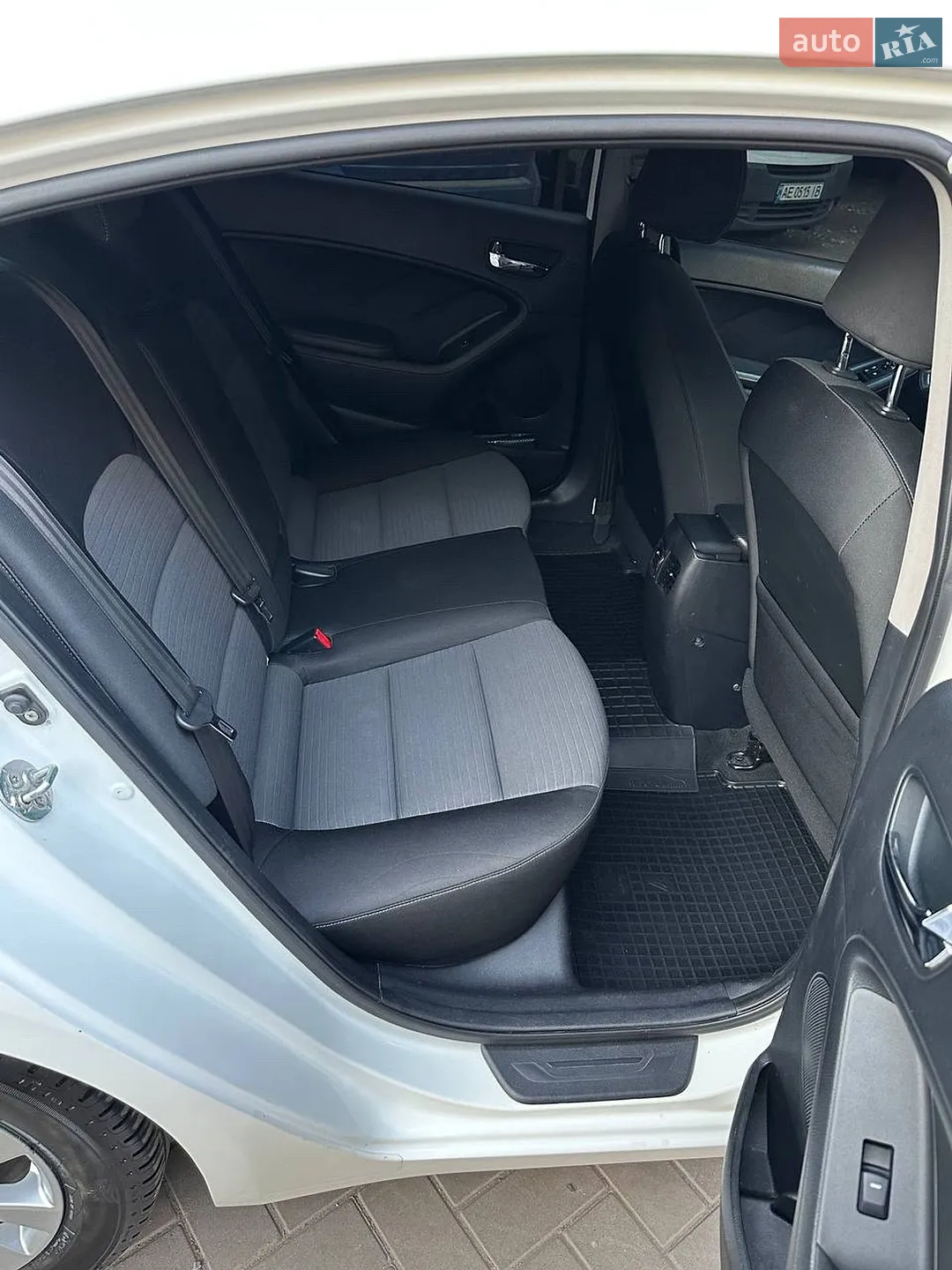 2012 Kia Cerato - мініатюра 16