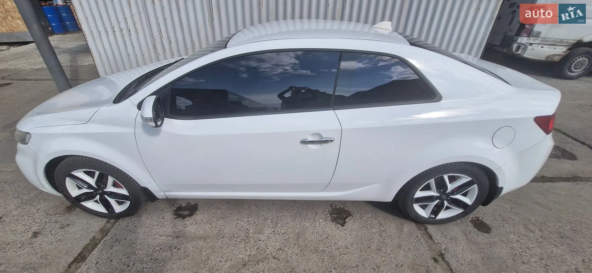 2010 Kia Cerato - мініатюра 11