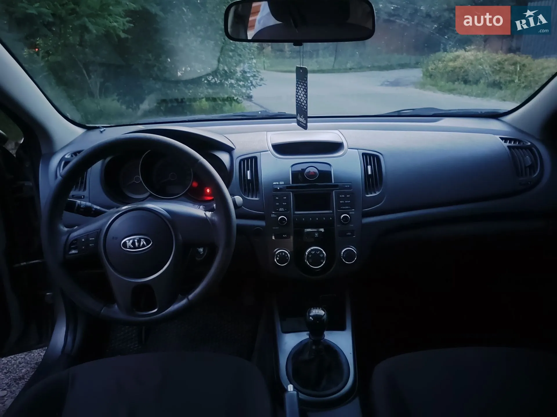 2010 Kia Cerato - мініатюра 4