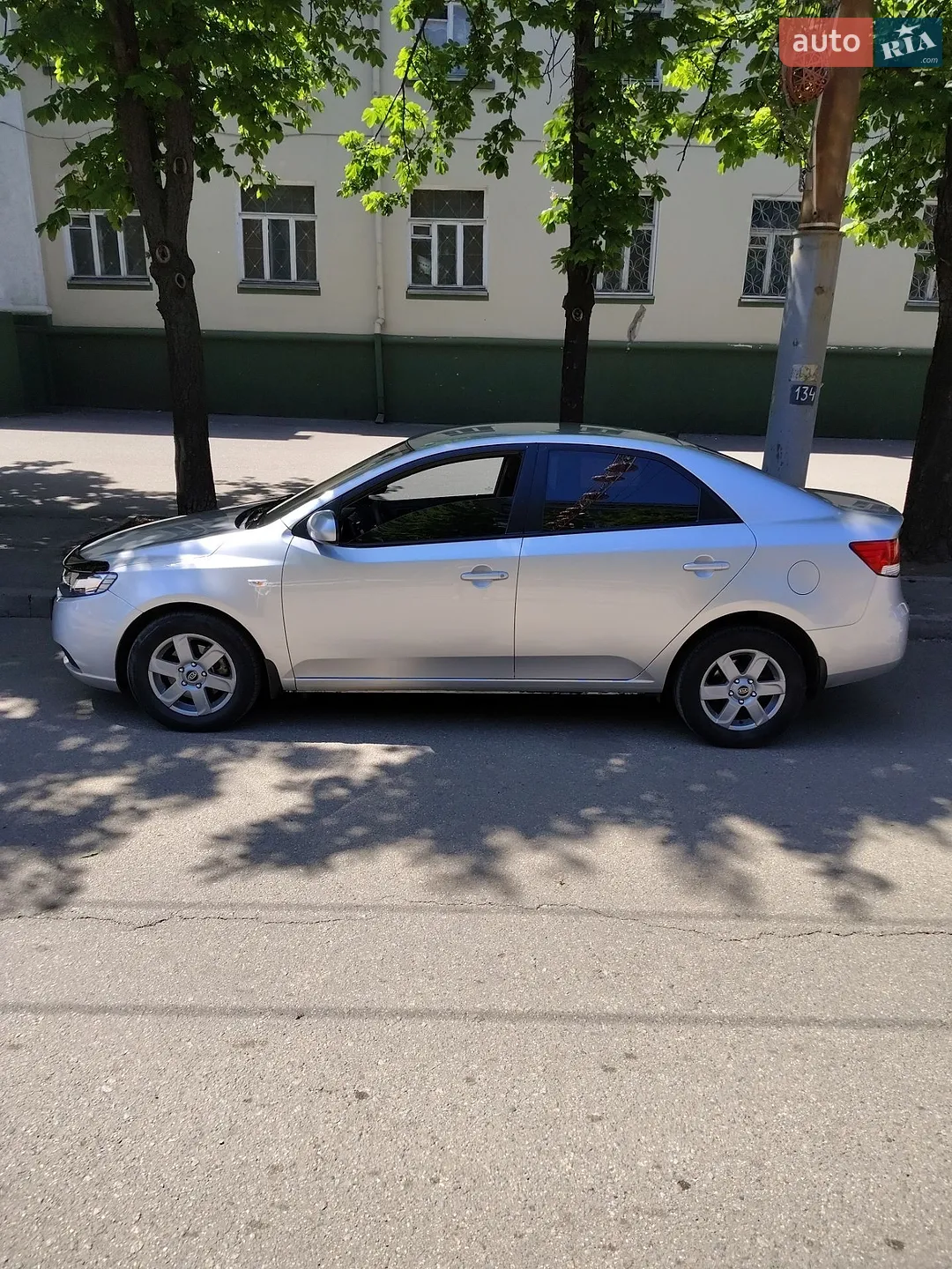 2011 Kia Cerato - мініатюра 2