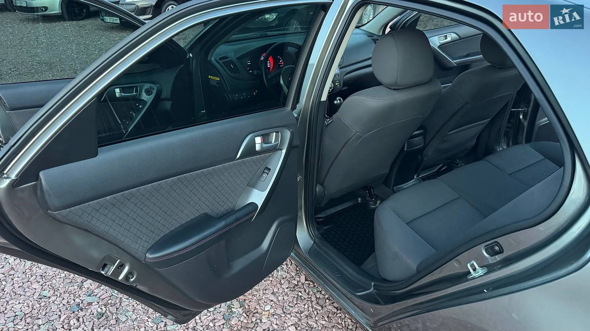 2011 Kia Cerato - мініатюра 26