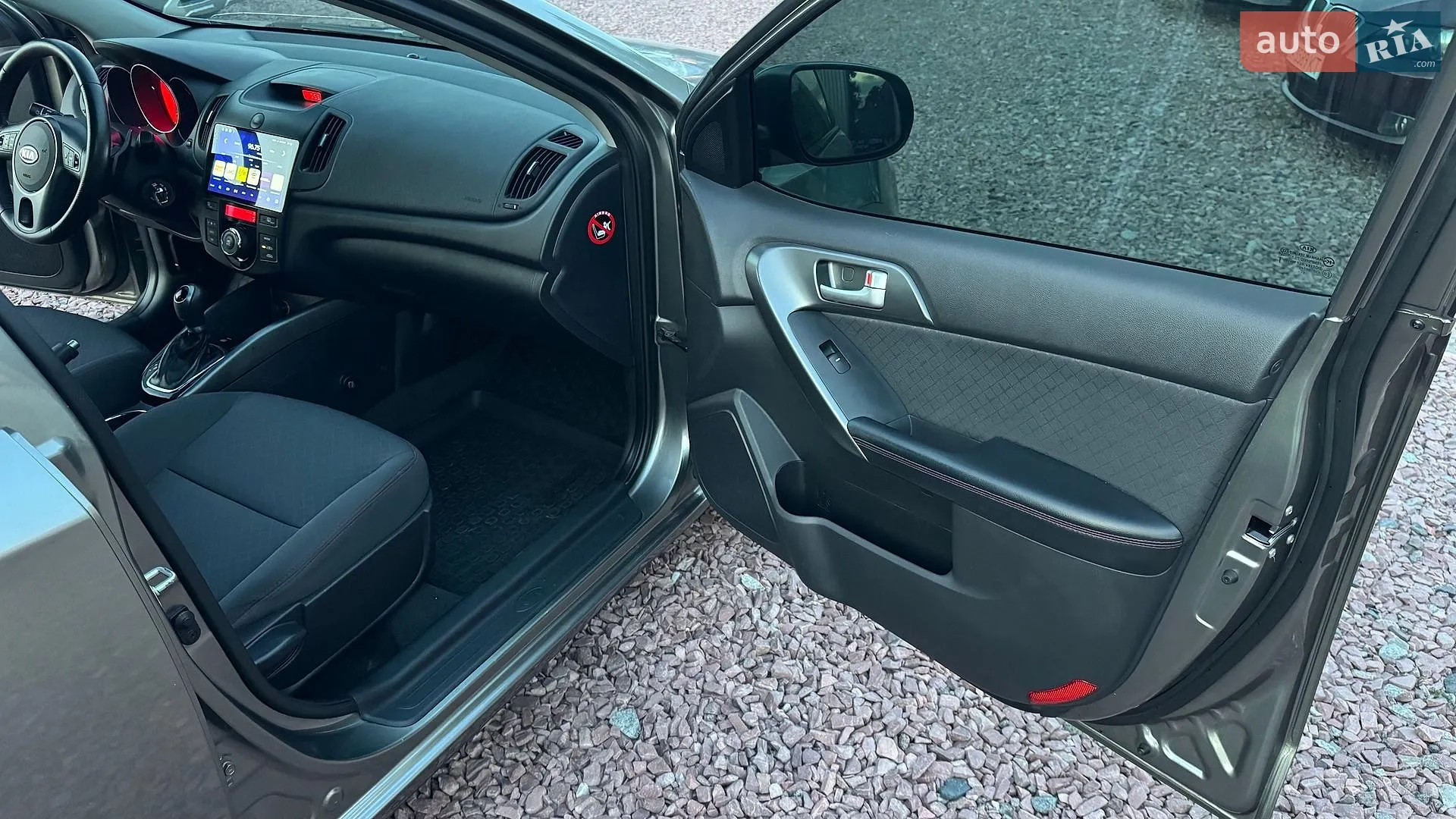 2011 Kia Cerato - мініатюра 27