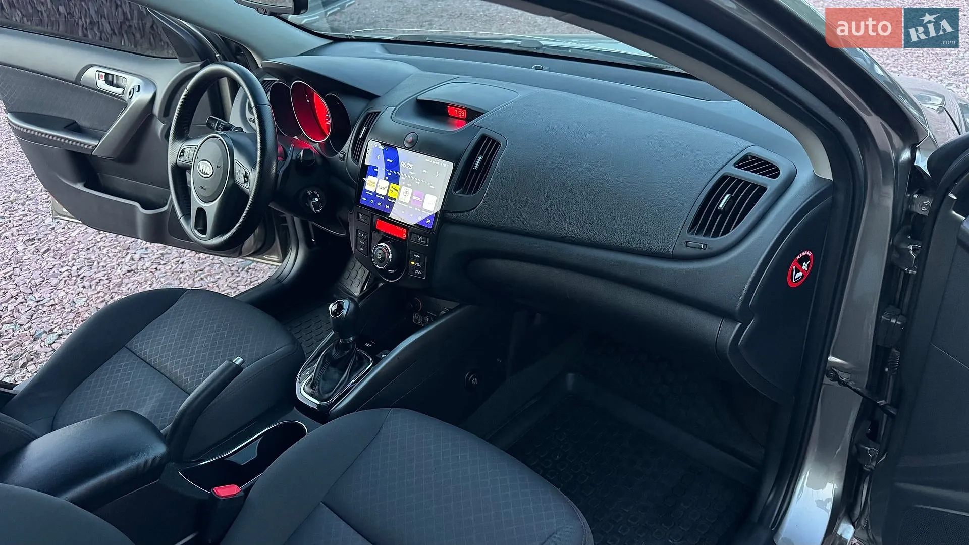 2011 Kia Cerato - мініатюра 28