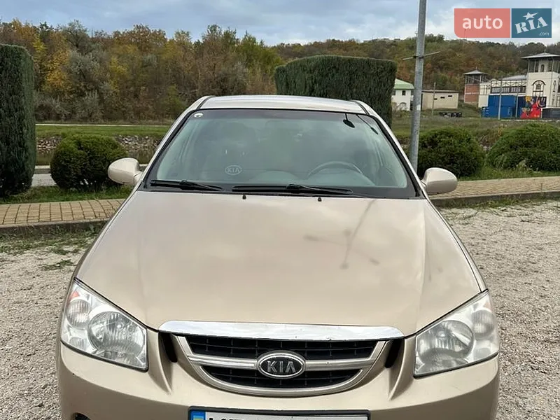 Kia Cerato 2006