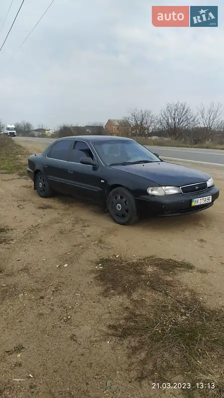 Kia Clarus