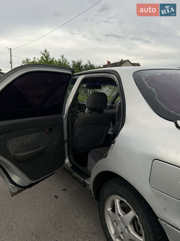 Седан Kia Clarus 1996 в Буске фото 11 Седан Kia Clarus 1996 в Буске