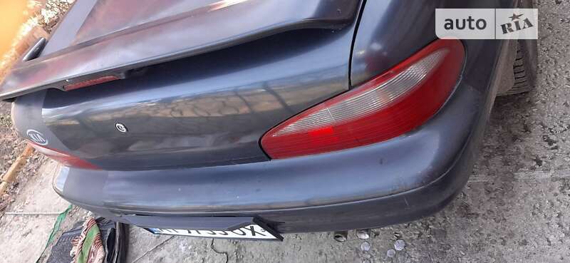 Седан Kia Clarus 1997 в Фастові