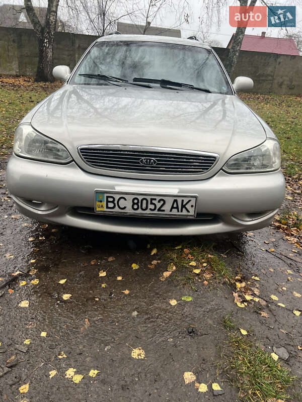Универсал Kia Clarus 1998 в Городке