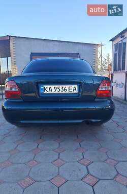 Седан Kia Clarus 2000 в Вознесенську