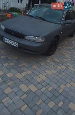 Седан Kia Clarus 1996 в Березовке