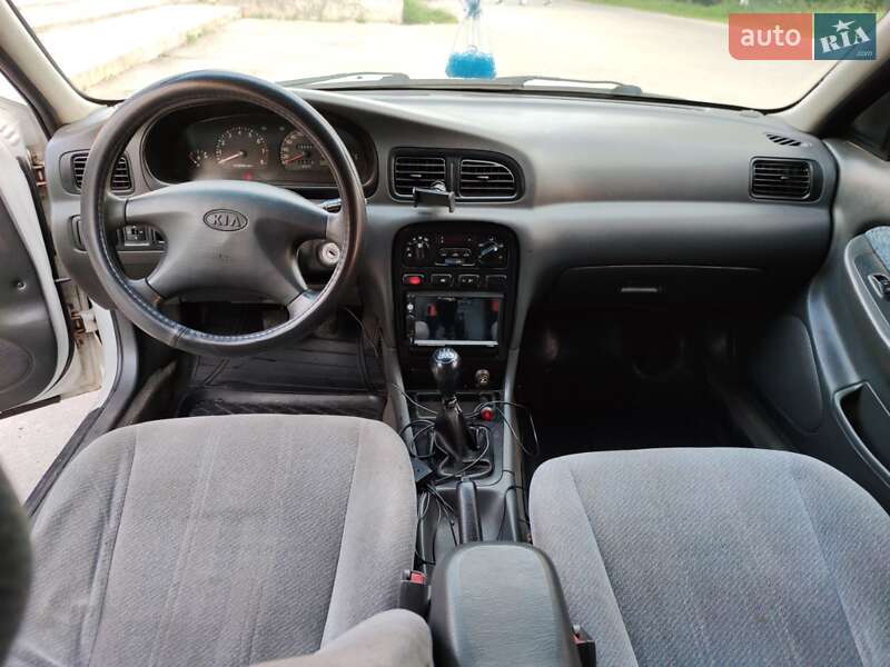 Універсал Kia Clarus 2000 в Чернігові