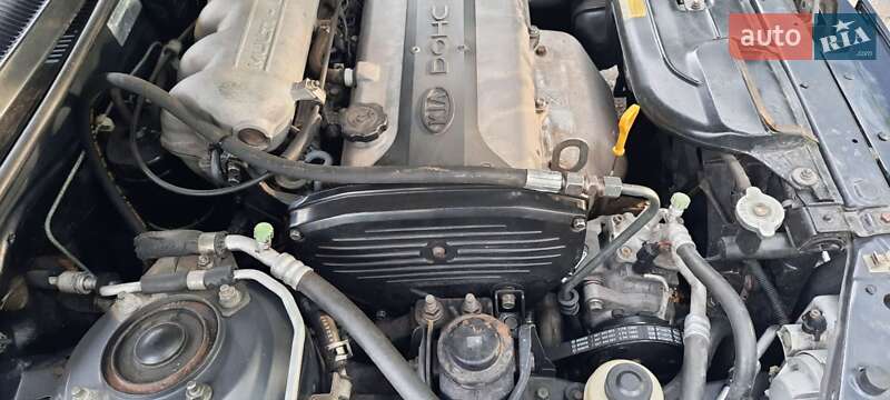 Седан Kia Clarus 1999 в Николаеве