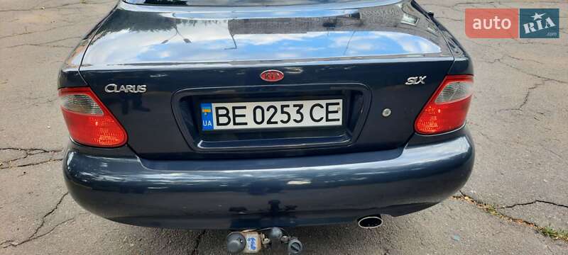 Седан Kia Clarus 1999 в Николаеве