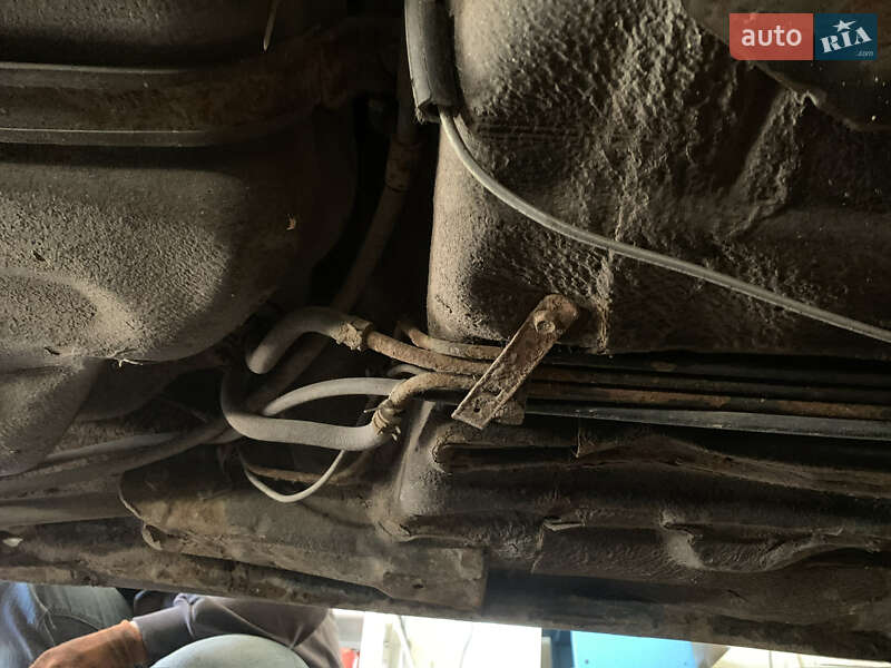 Седан Kia Clarus 1998 в Чернигове
