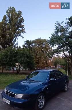 Седан Kia Clarus 1997 в Києві