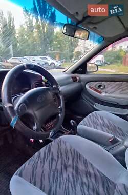 Седан Kia Clarus 1997 в 