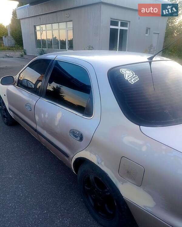 Седан Kia Clarus 1997 в Бердичеве