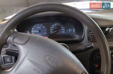 Седан Kia Clarus 1997 в 