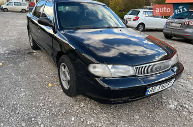 Седан Kia Clarus 1997 в Кривом Роге Седан Kia Clarus 1997 в Кривом Роге