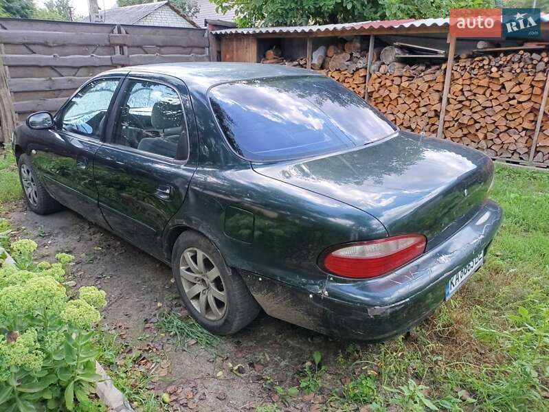 Седан Kia Clarus 1997 в Києві