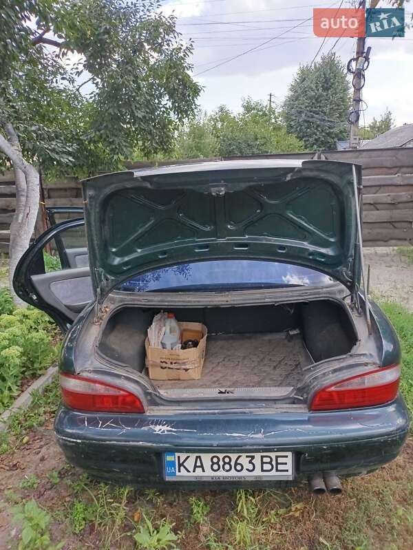 Седан Kia Clarus 1997 в Києві