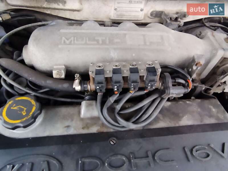 Седан Kia Clarus 1997 в Івано-Франківську