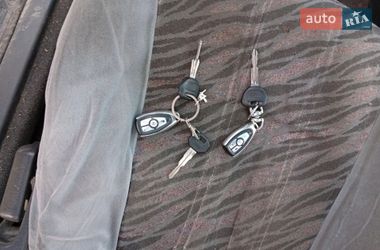 Седан Kia Clarus 1999 в Піщанці