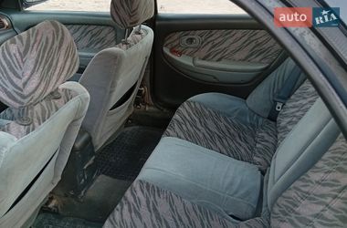 Седан Kia Clarus 1999 в Піщанці