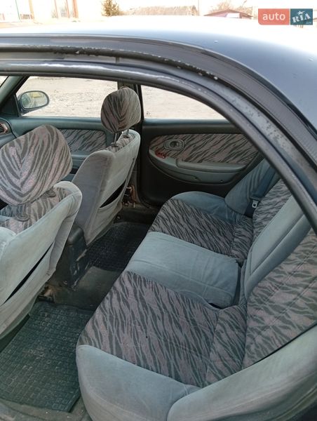Седан Kia Clarus 1999 в Піщанці