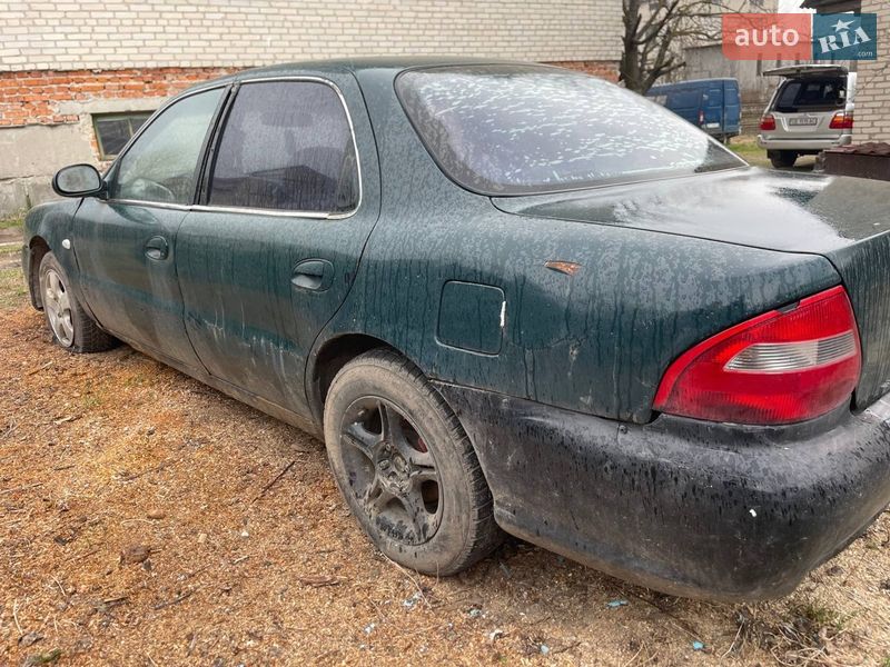 Седан Kia Clarus 1998 в Владимире