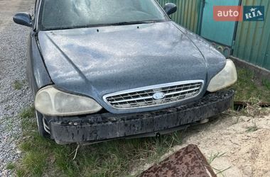 Седан Kia Clarus 1999 в Житомирі