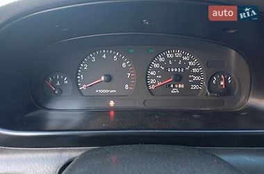 Седан Kia Clarus 1998 в Нетішині