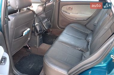 Седан Kia Clarus 1998 в Нетішині