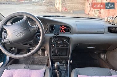 Седан Kia Clarus 1998 в Нетішині