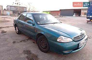 Седан Kia Clarus 1998 в Нетішині