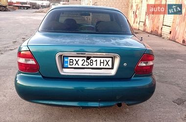 Седан Kia Clarus 1998 в Нетішині
