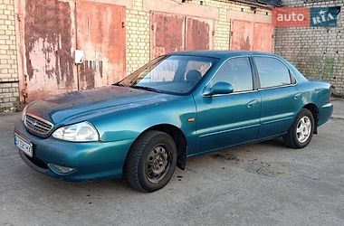 Седан Kia Clarus 1998 в Нетішині