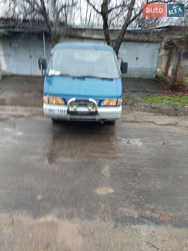 Мікроавтобус Kia Cosmos 1995 в Миколаєві