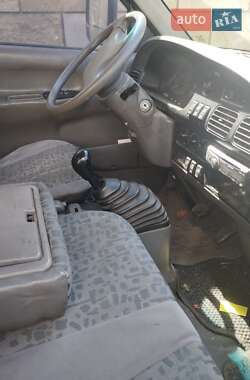 Микроавтобус Kia Cosmos 2001 в 