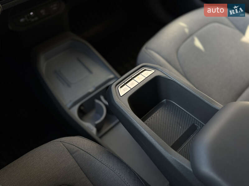 Позашляховик / Кросовер Kia EV3 2024 в Києві