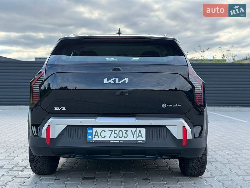 Позашляховик / Кросовер Kia EV3 2024 в Ковелі