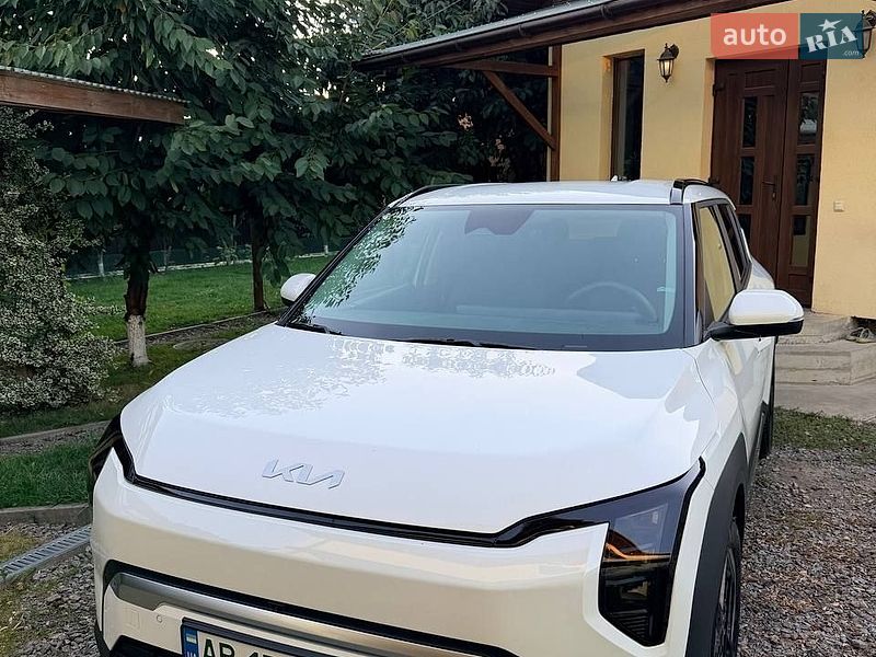 Позашляховик / Кросовер Kia EV3 2025 в Вінниці